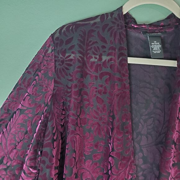 Catherines AnyWear Purple Black Velvet Burnout Open Front Cardigan Size 1X - Picture 4 of 6